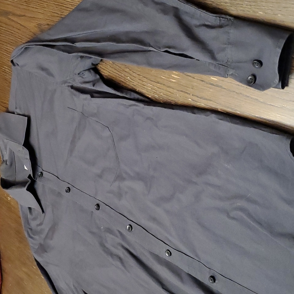Merona button down shirt - Picture 2 of 4